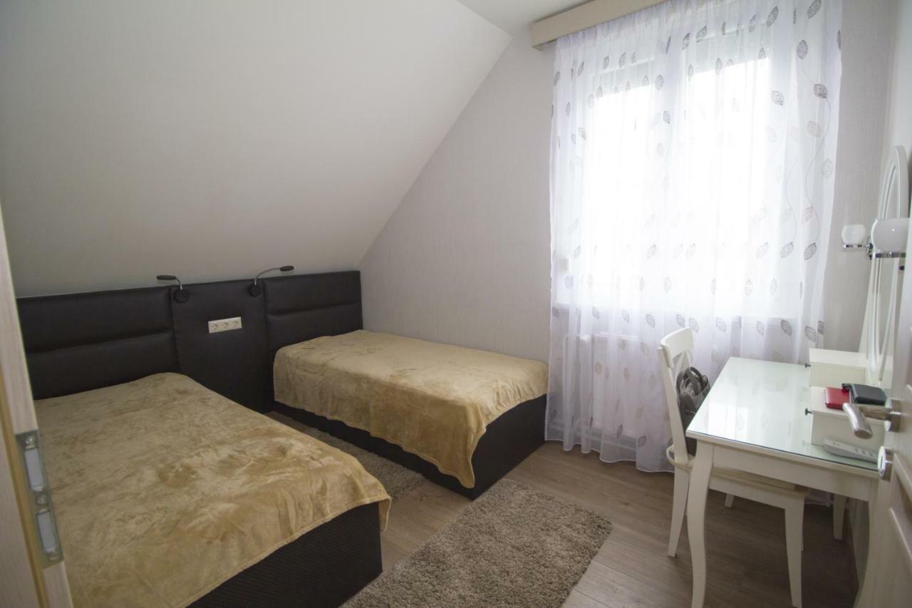 Apartamento Chez Moi Debrecen Exterior foto